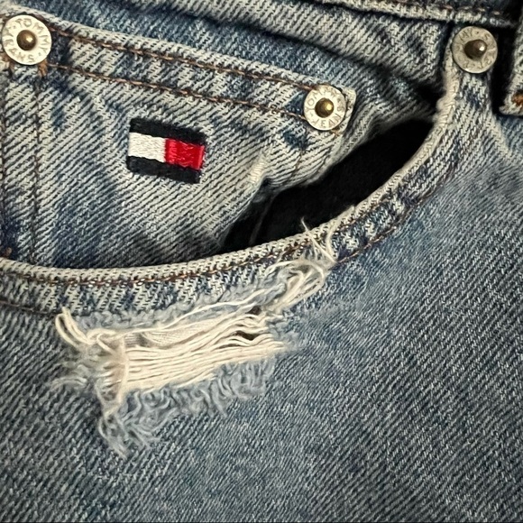 Tommy Hilfiger Vintage Heavily Distressed Denim Jeans Shorts - Picture 6 of 11